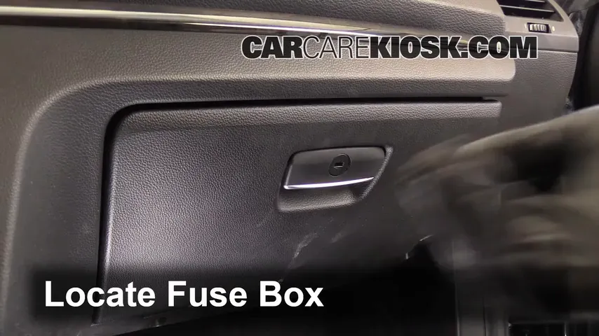 2011 BMW 128i 3.0L 6 Cyl. Coupe Fuse (Engine)